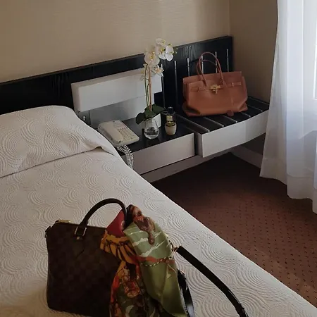 Alison 3* Paris