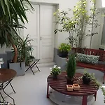 Alison Hotel Paris