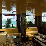 Alison Hotel