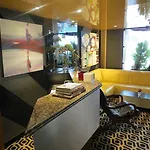 Alison Hotel