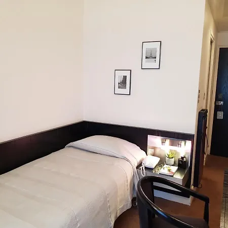 Alison Hotel 3*