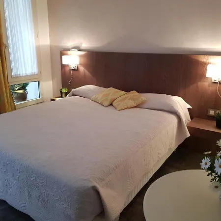 Alison Hotel Paris
