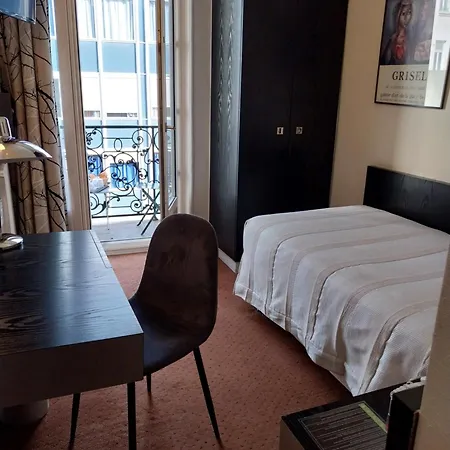 Hotel Alison 3*
